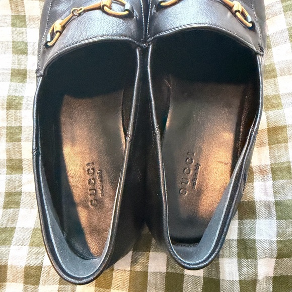Gucci Black Leather Loafers with Gold Bit - Picture 5 of 9
